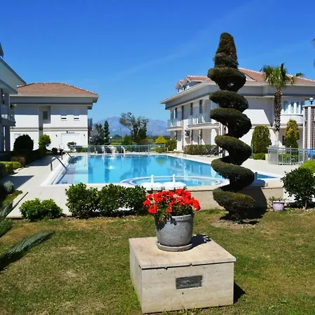Villa Golf Garden 4+1 Duplex Belek